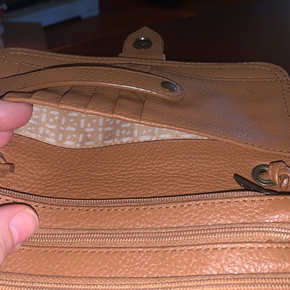 EUC Lucky Brand Liza Convertible Crossbody Purse/Wallet - Picture 5 of 12